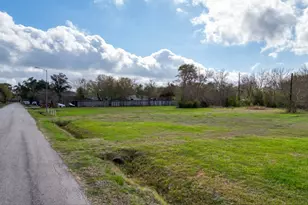 5909 Cypress St, Houston, TX 77074 - Photo 9