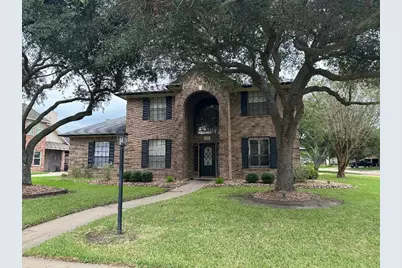 308 Rosemary Lane, Lake Jackson, TX 77566 - Photo 1