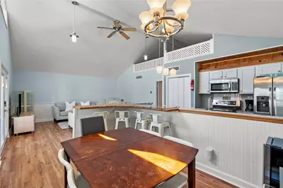 13810 San Domingo Drive, Galveston, TX 77554 - Photo 11