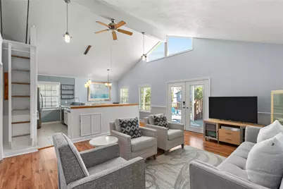 13810 San Domingo Drive, Galveston, TX 77554 - Photo 9