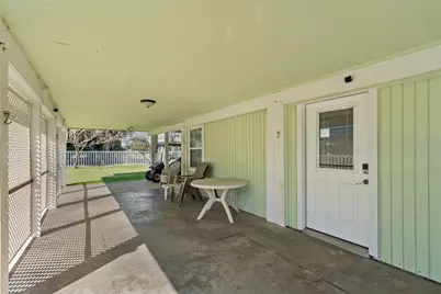 13810 San Domingo Drive, Galveston, TX 77554 - Photo 37