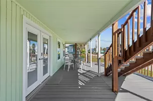 13810 San Domingo Dr, Galveston, TX 77554 - Photo 33