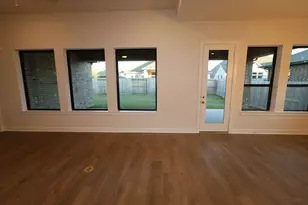 11826 Greenwood Dr, Mont Belvieu, TX 77523 - Photo 7