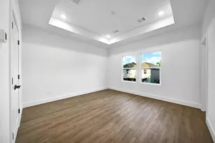 7819 Colonial Ln, Houston, TX 77051 - Photo 17