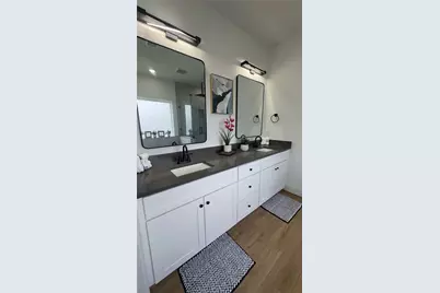 7819 Colonial Lane, Houston, TX 77051 - Photo 21