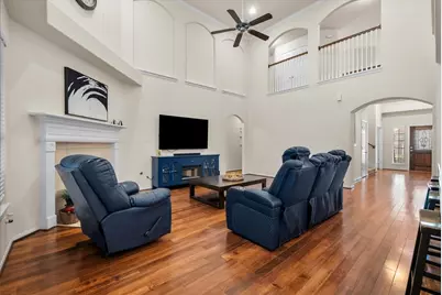 4322 Evergreen Drive, Friendswood, TX 77546 - Photo 11