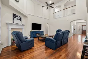 4322 Evergreen Dr, Friendswood, TX 77546 - Photo 11