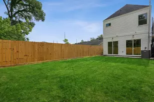 7416 Maxroy St, Houston, TX 77088 - Photo 39