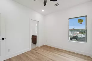 7416 Maxroy St, Houston, TX 77088 - Photo 29