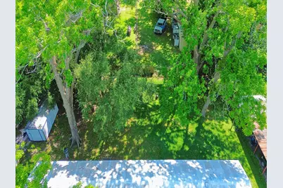 210 Floyd St Street, Boling, TX 77420 - Photo 5