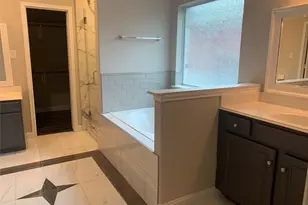 8806 Inglebrook Ln, Houston, TX 77083 - Photo 17