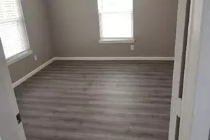 5210 Polk St, Houston, TX 77023 - Photo 9