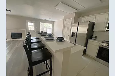 230 S Walden Elms Circle, The Woodlands, TX 77382 - Photo 5