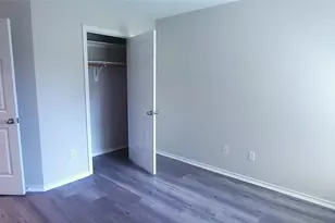 230 S Walden Elms Cir, The Woodlands, TX 77382 - Photo 17