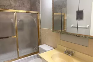 7217 Beechnut St, Houston, TX 77074 - Photo 17