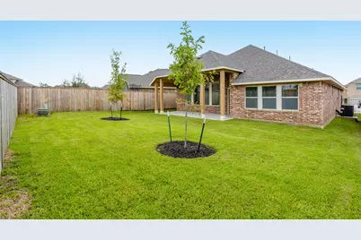 16 Florentino Vine Place, The Woodlands, TX 77354 - Photo 31
