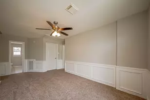 215 Wood Cir Ln, Houston, TX 77015 - Photo 31