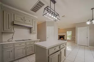 215 Wood Cir Ln, Houston, TX 77015 - Photo 23