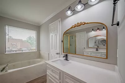 215 Wood Circle Lane, Houston, TX 77015 - Photo 45