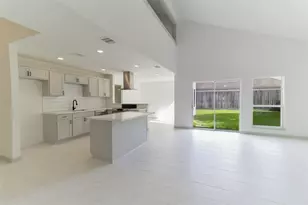 11042 Petworth Dr, Houston, TX 77072 - Photo 11