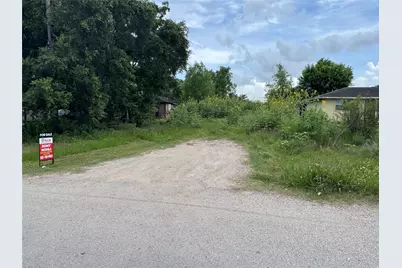 15527 Petitt Road, Sugar Land, TX 77498 - Photo 3