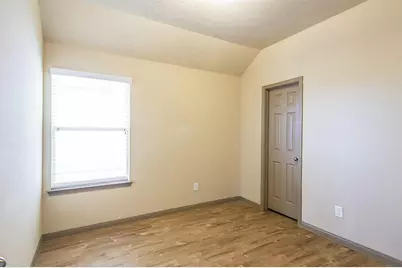 5835 S Brenwood Drive, Katy, TX 77449 - Photo 11