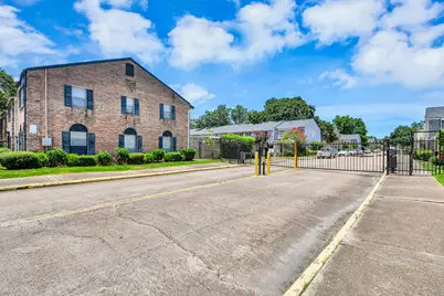 6334 Chevy Chase Drive #17, Houston, TX 77057 - Photo 29