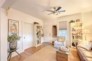 307 W Market St, Fayetteville, TX 78940 - Photo 7