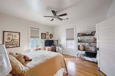 307 W Market Street, Fayetteville, TX 78940 - Photo 17