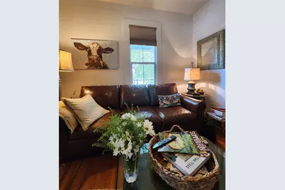 307 W Market Street, Fayetteville, TX 78940 - Photo 7