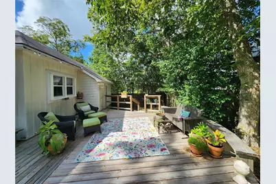 307 W Market Street, Fayetteville, TX 78940 - Photo 27