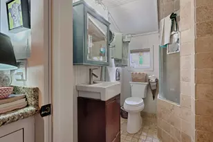 307 W Market St, Fayetteville, TX 78940 - Photo 21