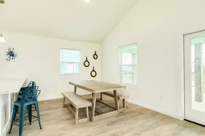 1627 Blue Water Hwy, Surfside Beach, TX 77541 - Photo 19