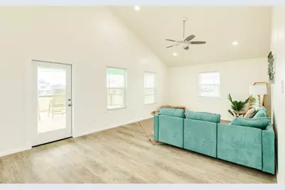 1627 Blue Water Hwy, Surfside Beach, TX 77541 - Photo 17