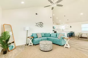 1627 Bluewater Hwy, Surfside Beach, TX 77541 - Photo 15