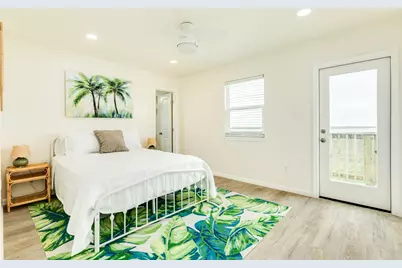 1627 Blue Water Hwy, Surfside Beach, TX 77541 - Photo 23