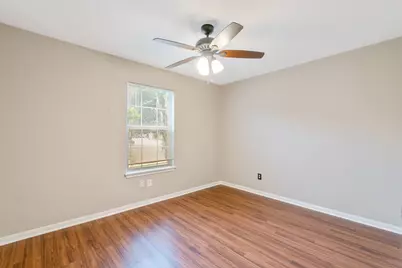 16225 Summerset Estates Boulevard, Conroe, TX 77302 - Photo 23