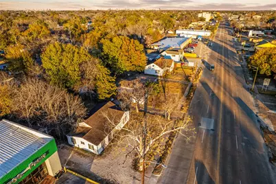 7617 Park Place Boulevard, Houston, TX 77087 - Photo 3