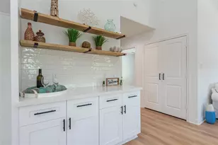 4213 Houx St, Bacliff, TX 77518 - Photo 13