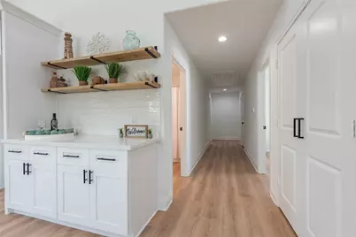 4213 Houx Street, Bacliff, TX 77518 - Photo 15