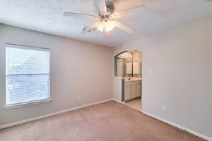 1310 Matson Manor Ct, Spring, TX 77379 - Photo 35