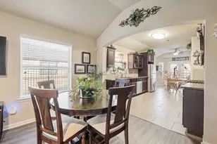 19234 Golden Wave Dr, Katy, TX 77449 - Photo 5