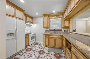 8403 Meadowshire St, Houston, TX 77037 - Photo 3