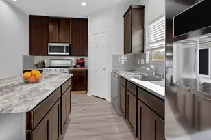 9992 Enclave Grove, Willis, TX 77318 - Photo 5