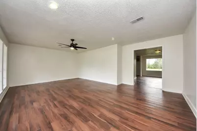 24992 Country Estates Drive, New Caney, TX 77357 - Photo 7