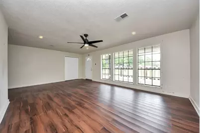 24992 Country Estates Drive, New Caney, TX 77357 - Photo 9