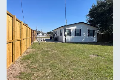 1007 Rose Lane, Eagle Lake, TX 77434 - Photo 33