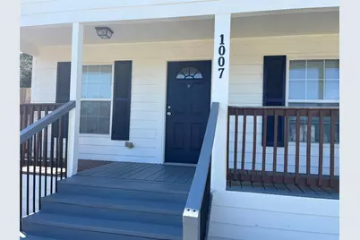 1007 Rose Lane, Eagle Lake, TX 77434 - Photo 1