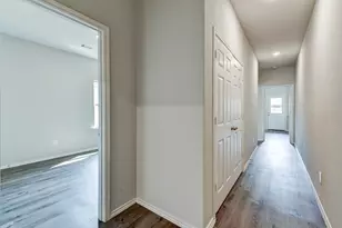 407 E Avenue G, Conroe, TX 77301 - Photo 7