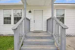 2610 Cochran St, Houston, TX 77009 - Photo 5